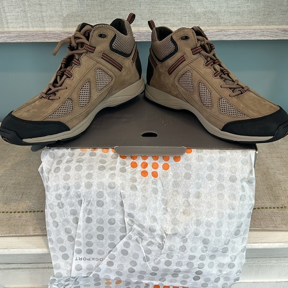 Rockport Hiking Boot - Picture 6 of 9